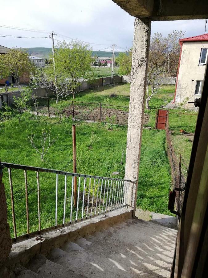 Готель Udabno Naili Екстер'єр фото